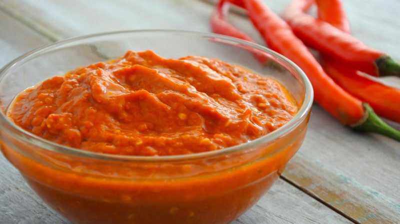 Sepuluh Sambal Terenak yang Ada di Indonesia Sepuluh Sambal Terenak yang Ada di Indonesia