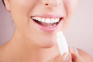 5 fakta menarik tentang lip balm