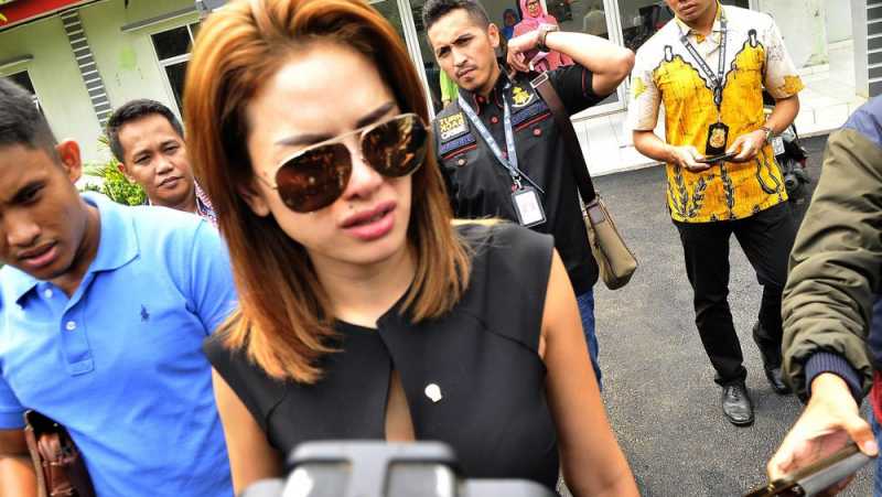 Deretan Kasus Nikita Mirzani: Penganiayaan hingga G30S/PKI Deretan Kasus Nikita Mirzani: Penganiayaan hingga G30S/PKI