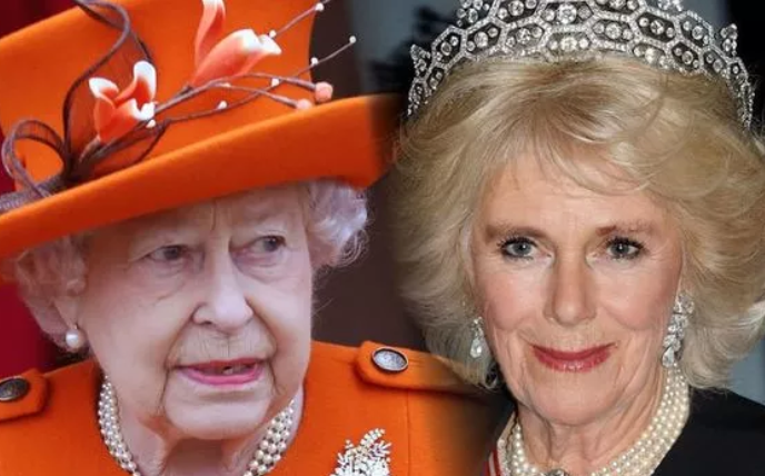 Kurang Populer, Pangeran Charles Diprediksi Beri Gelar pada Camilla Parker Bowles