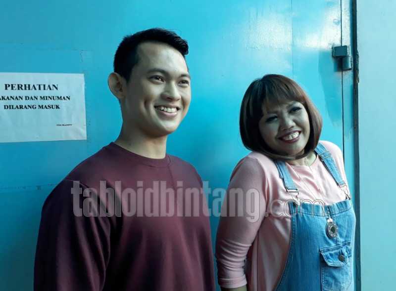 Alasan Elly Sugigi Ungkap soal Pernah Berhubungan Badan dengan Irfan Sbaztian Alasan Elly Sugigi Ungkap soal Pernah Berhubungan Badan dengan Irfan Sbaztian