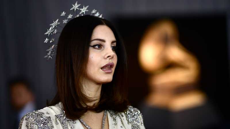Tahun Baru, Akan Ada Lagu Baru dari Lana Del Rey Tahun Baru, Akan Ada Lagu Baru dari Lana Del Rey