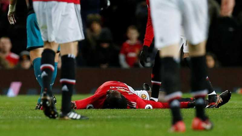 Lukaku Pingsan, MU Imbang Hadapi Southampton Lukaku Pingsan, MU Imbang Hadapi Southampton