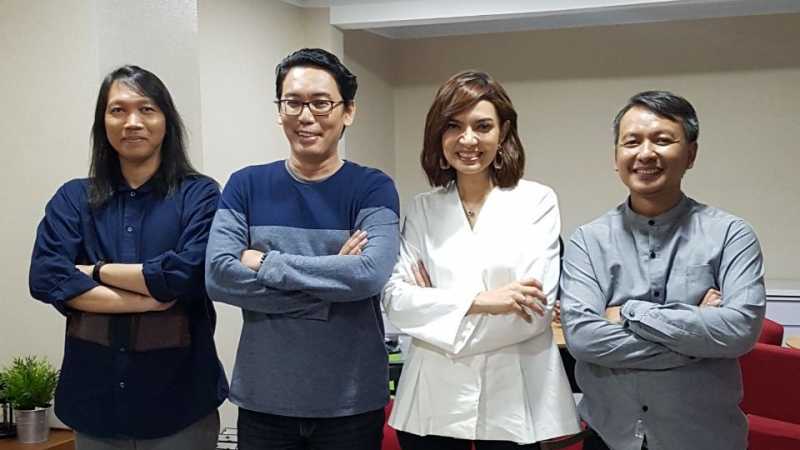 Efek Rumah Kaca Resmi Rilis Seperti Rahim Ibu di Toko Musik Digital Efek Rumah Kaca Resmi Rilis Seperti Rahim Ibu di Toko Musik Digital