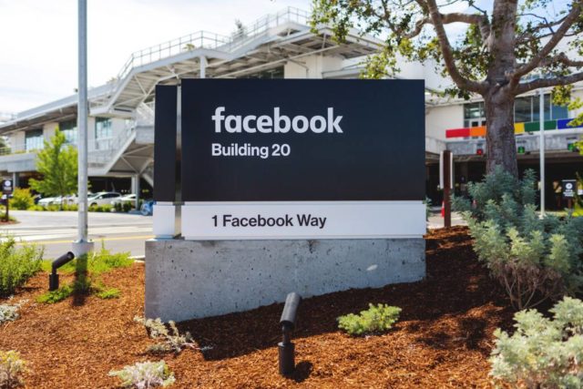 Facebook Mulai Kunci Akun Pengguna di Bawah 13 Tahun