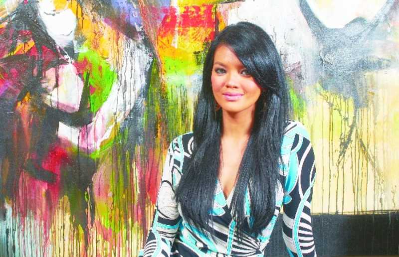 Farah Quinn dan Rumahnya yang Berkonsep Satu Garis Farah Quinn dan Rumahnya yang Berkonsep Satu Garis