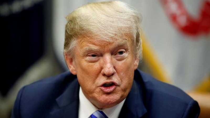 Trump Tantang New York Times Ungkap Pembocor Upaya Makar Trump Tantang New York Times Ungkap Pembocor Upaya Makar