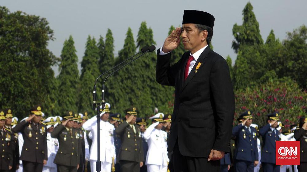 Jokowi Pimpin Peringatan Hari Pahlawan di TMP Kalibata