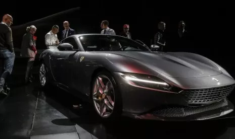 Ferarri Terjun ke Segmen Hibrid