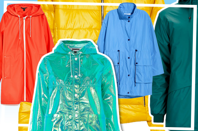5 Raincoat Stylish Untuk Dipakai Saat Musim Hujan