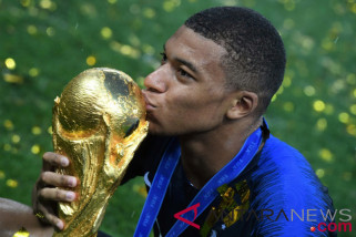 Mbappe Dikabarkan Berkencan dengan Miss France 2017, Siapa Dia? Mbappe Dikabarkan Berkencan dengan Miss France 2017, Siapa Dia?