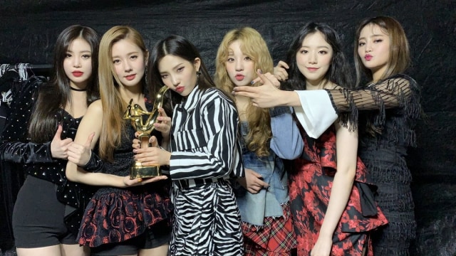 3 Fakta Penampilan (G)I-DLE yang Gunakan Latar Masjid di GDA 2019