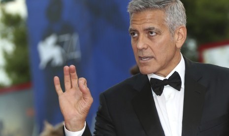 George Clooney Hadiahkan 14 Sahabatnya Sejuta Dolar