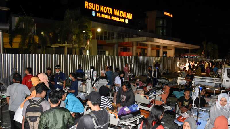 Kepanikan di RSUD Mataram Saat Gempa: Pasien Histeris, Alat Terbanting Kepanikan di RSUD Mataram Saat Gempa: Pasien Histeris, Alat Terbanting