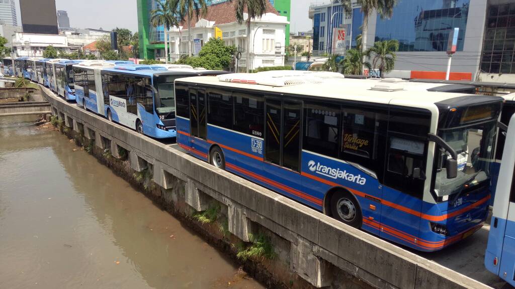 Bus TransJ Mulai Beroperasi Pukul 09.00 WIB di Hari Idul 