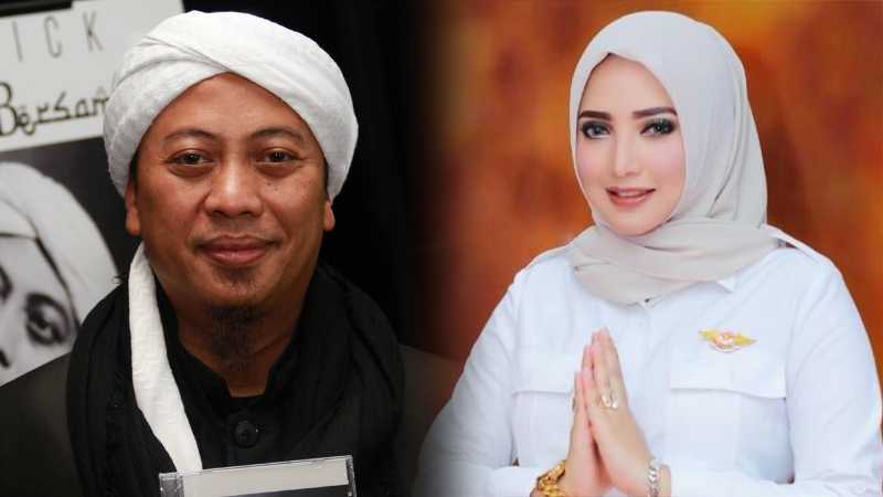 7 Pengakuan Yulia Mochamad tentang Hubungannya dengan Opick 7 Pengakuan Yulia Mochamad tentang Hubungannya dengan Opick