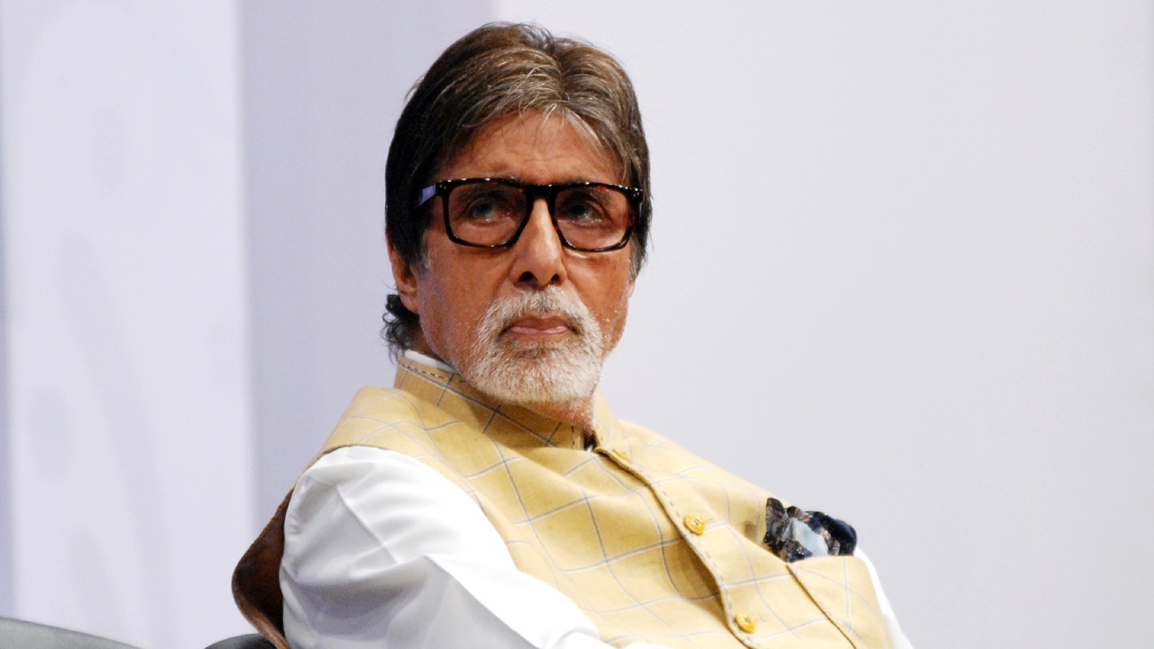 Amitabh Bachchan Keluhkan Samsung Galaxy S9, Ditawari Pakai Xiaomi