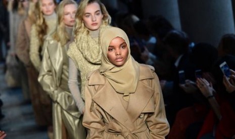 Model Berhijab Ini Buat Gebrakan di Amerika Serikat