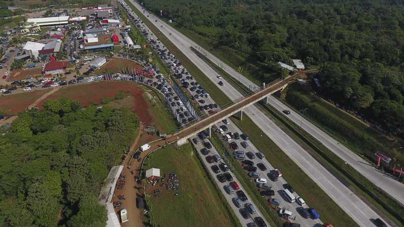 Polisi Berlakukan Contraflow di KM 84-88 Cipali