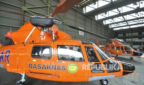Korban Kecelakaan Heli Basarnas Berhasil Dievakuasi Korban Kecelakaan Heli Basarnas Berhasil Dievakuasi