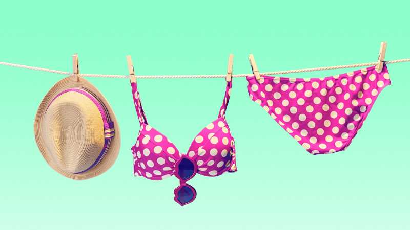 Kesalahan yang Sering Dilakukan Wanita saat Memakai Bikini Kesalahan yang Sering Dilakukan Wanita saat Memakai Bikini