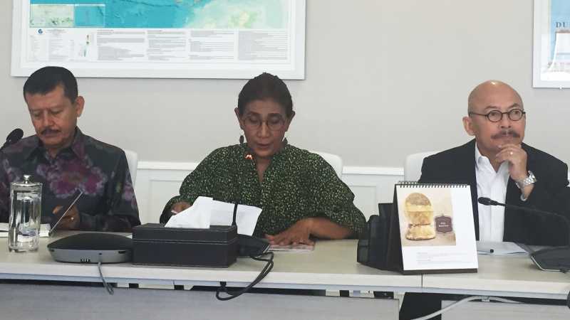 Dalam Kurun Waktu 2 Tahun, Susi Tenggelamkan 488 Kapal Pencuri Ikan Dalam Kurun Waktu 2 Tahun, Susi Tenggelamkan 488 Kapal Pencuri Ikan
