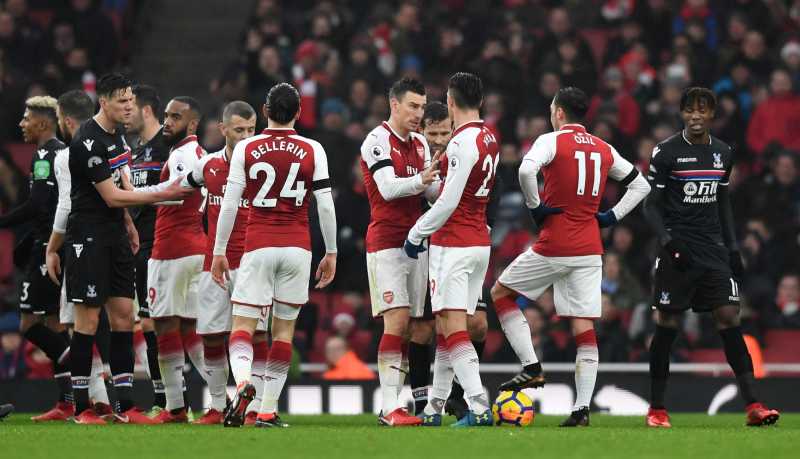 Sekelumit Catatan dari Emirates Stadium