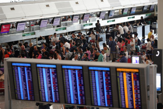 13 Migran Indonesia yang Tertahan di Hong Kong Kembali ke Tanah Air 13 Migran Indonesia yang Tertahan di Hong Kong Kembali ke Tanah Air