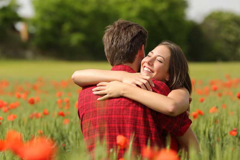 5 Hal yang Membuat Pria Tak Bisa Jauh dari Wanita Berzodiak Virgo 5 Hal yang Membuat Pria Tak Bisa Jauh dari Wanita Berzodiak Virgo