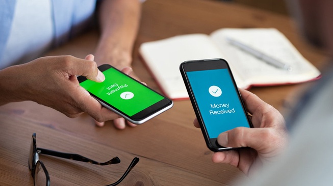 Gopay Vs OVO: Dompet Digital Bertarung Memaksimalkan Dukungan Gopay Vs OVO: Dompet Digital Bertarung Memaksimalkan Dukungan