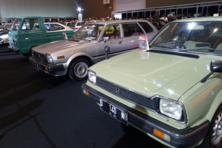 3.000 mobil dari 24 komunitas tumpah ruah di Honda Fastival 2018 3.000 mobil dari 24 komunitas tumpah ruah di Honda Fastival 2018