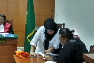 Dhawiya Dituntut Jalani Rehab Narkotika Dua Tahun Dhawiya Dituntut Jalani Rehab Narkotika Dua Tahun