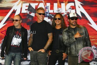 James Hetfield Masuk Rehab, Tur Metallica Ditunda James Hetfield Masuk Rehab, Tur Metallica Ditunda