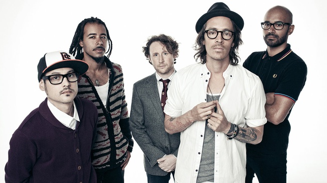 Incubus Masih Berselancar Meski Albumnya Divonis Hambar Incubus Masih Berselancar Meski Albumnya Divonis Hambar
