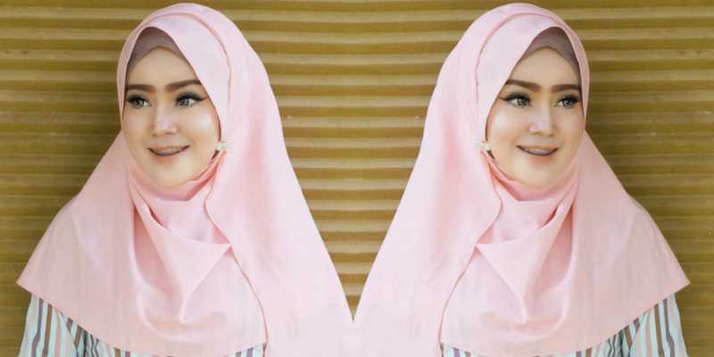 Intip Gaya Cantik Dokter Berhijab yang Jadi Viral