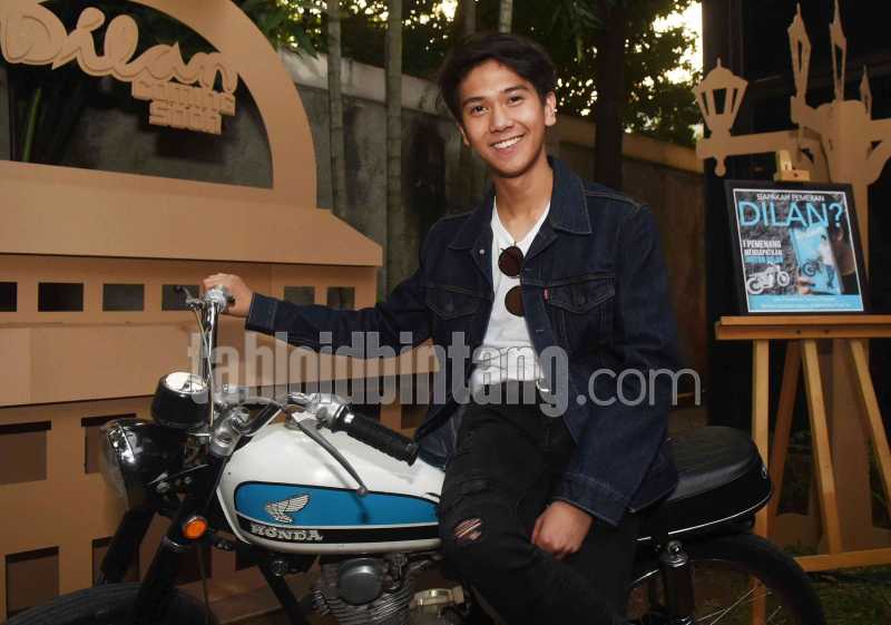 Foto Iqbaal CJR dengan Botol Minuman Keras, Ini Penjelasannya