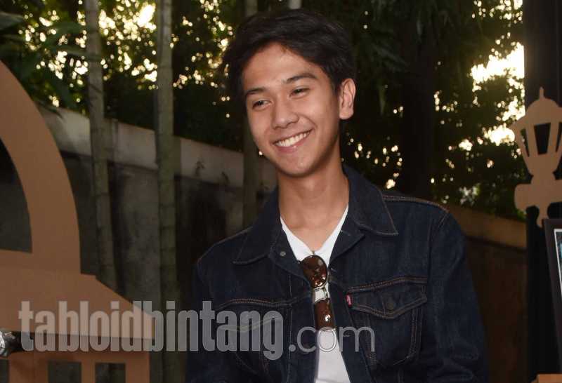 Resmi Perankan Dilan, Iqbaal CJR Jadi Trending Topic