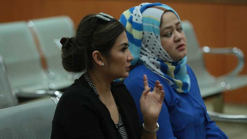 Natalie Sarah Ikut Hadiri Sidang Ridho Rhoma Natalie Sarah Ikut Hadiri Sidang Ridho Rhoma