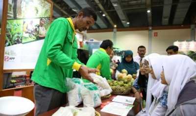 Jeni, Petani Inspiratif dari Desa Banyu Biru 