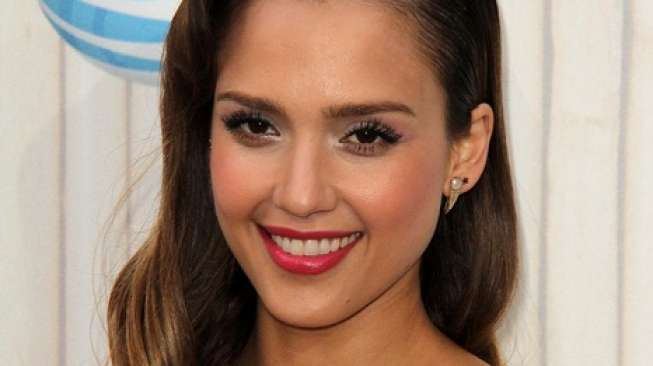 Bergaya Prancis, Jessica Alba Pamer Rumah Mewah Ratusan Miliar