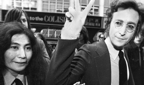 Barang Peninggalan John Lennon yang Hilang Ditemukan