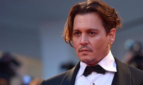 Johnny Depp Gugat Pengacara yang Menipunya 40 Juta Dolar