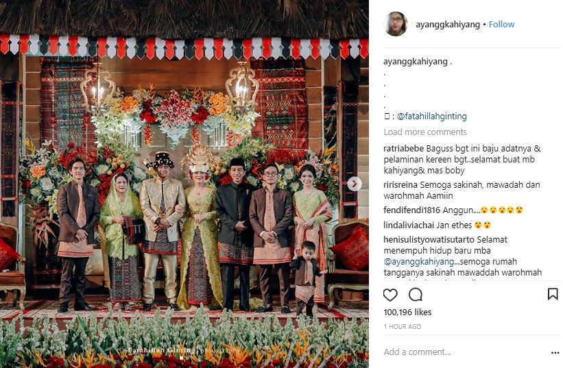 Kahiyang Ayu Unggah Foto Keluarga, Netizen Salah Fokus Pada Jan Ethes