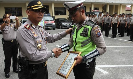 Usai Diamuk Oknum TNI, Bripda Yoga Dapat Penghargaan