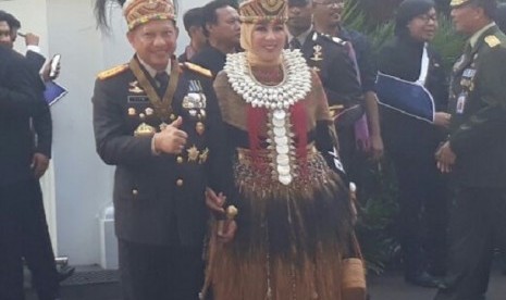Hadiri Upacara HUT RI di Istana, Kapolri Kenakan Pakaian Adat Papua