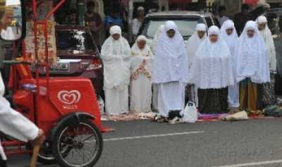 Polda Metro Jaya Imbau Masyarakat tak Shalat Ied di Pinggir Jalan