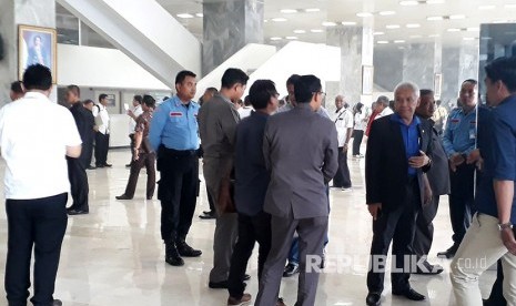 Kebakaran di Gedung DPR, Pimpinan DPR dan MPR Dievakuasi