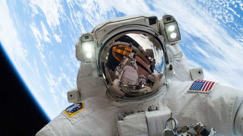 Ingin Jadi Astronaut? Ini 5 Syaratnya! Ingin Jadi Astronaut? Ini 5 Syaratnya!