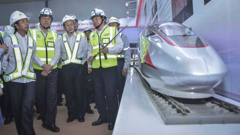 Setelah Jakarta-Bandung, Kereta Cepat Akan Dibangun hingga Yogyakarta Setelah Jakarta-Bandung, Kereta Cepat Akan Dibangun hingga Yogyakarta