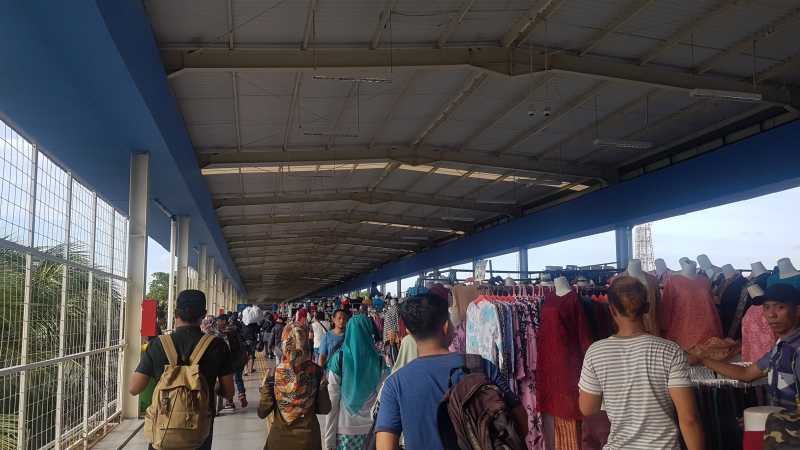 Plus Minus Skybridge Tanah Abang di Mata Masyarakat Jakarta Plus Minus Skybridge Tanah Abang di Mata Masyarakat Jakarta